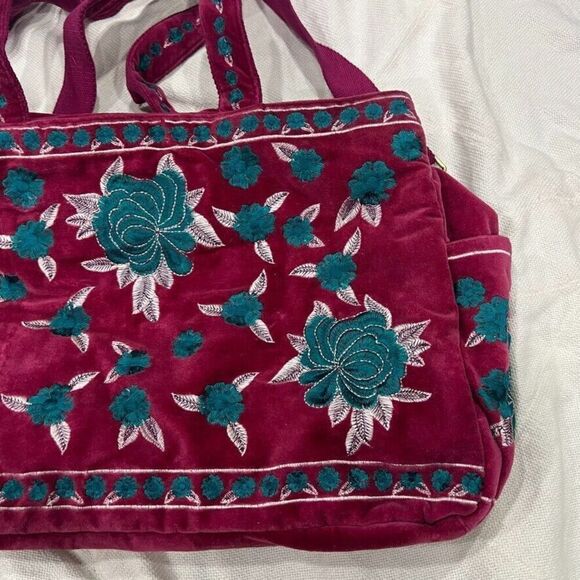 Anthropologie Floral Velvet Weekender Bag Pink Blue Embroidered NEW - Picture 7 of 15